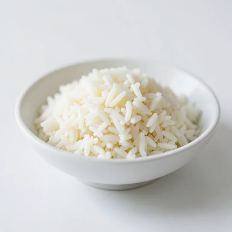 Белый рис, приготовленный с маслом